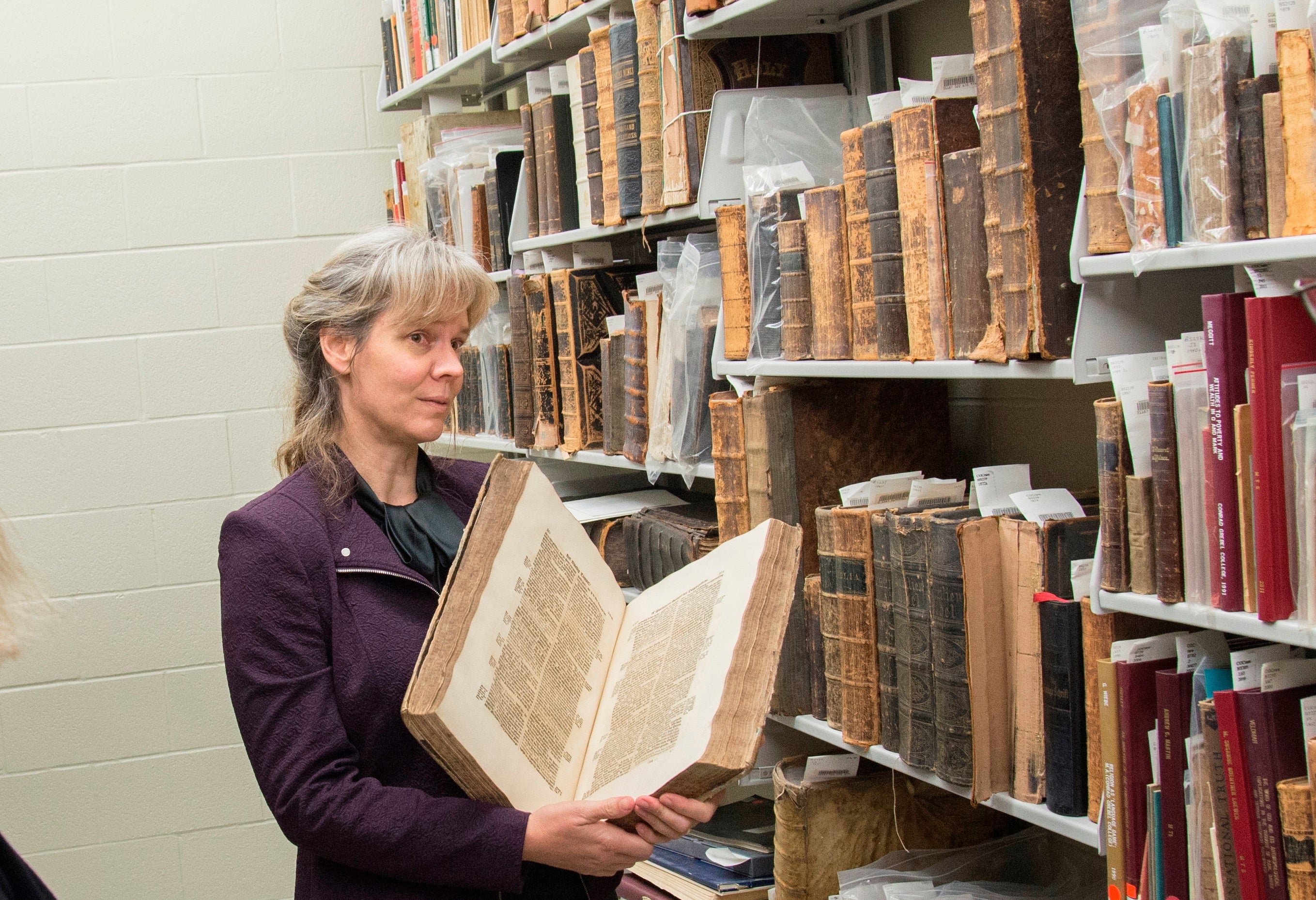 Laureen  Harder-Gissing at the Mennonite Archives of Ontario