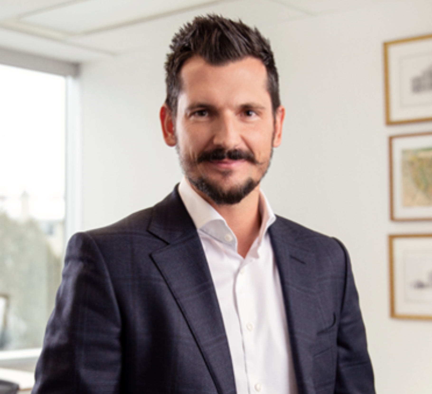 headshot of Frank Cairo